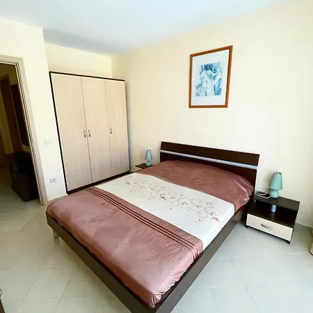 Kalia Prestige Apartment